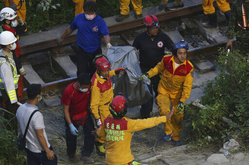 APTOPIX Taiwan Train Accident